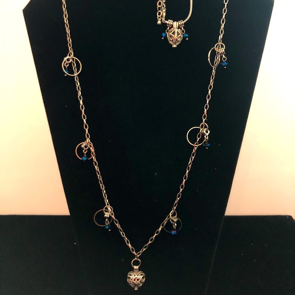 Beautiful Three-Piece Set - Includes Necklace, Bracelet and Earrings